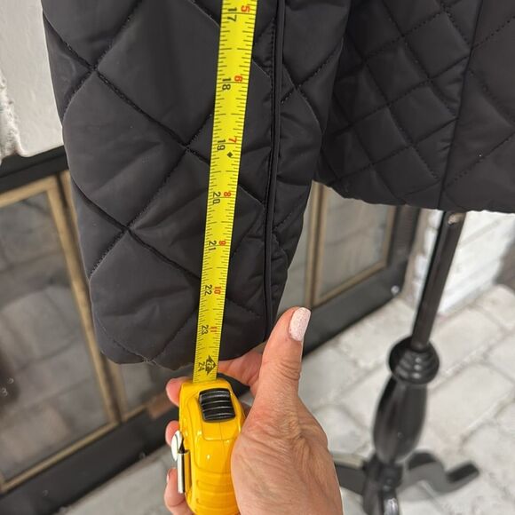 Guess Women Quilted Puffer Jacket Coat Black Medium Full Gold Zipper - Picture 8 of 9